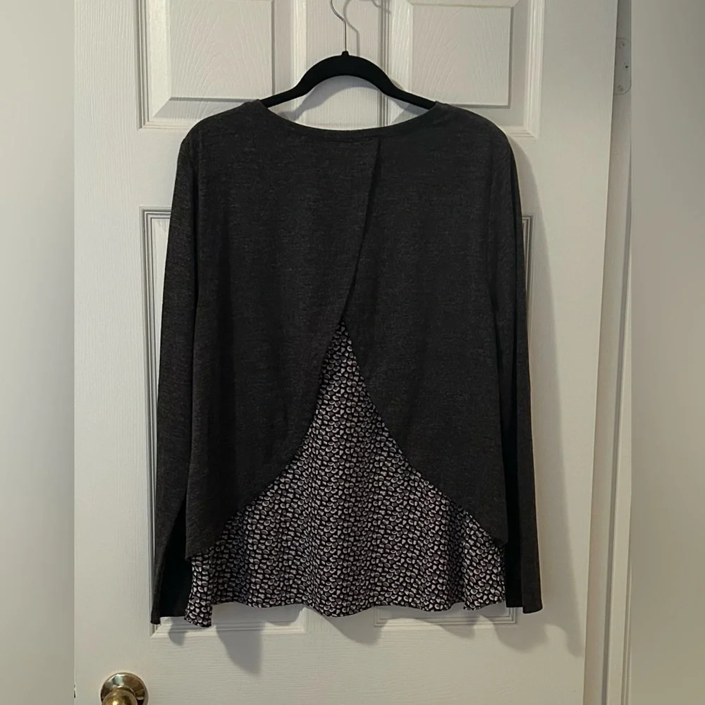 LOFT Sweater - Picture 10 of 13